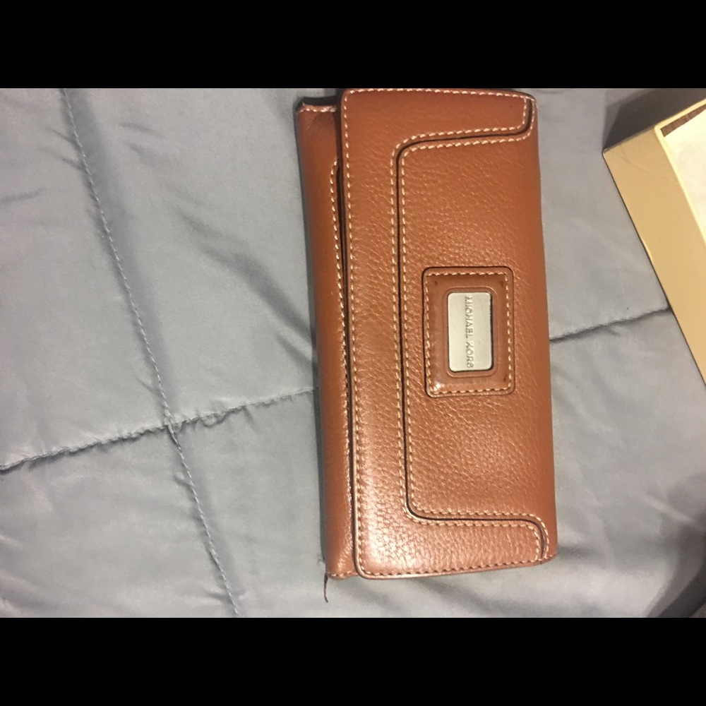 Michael Kors wallet